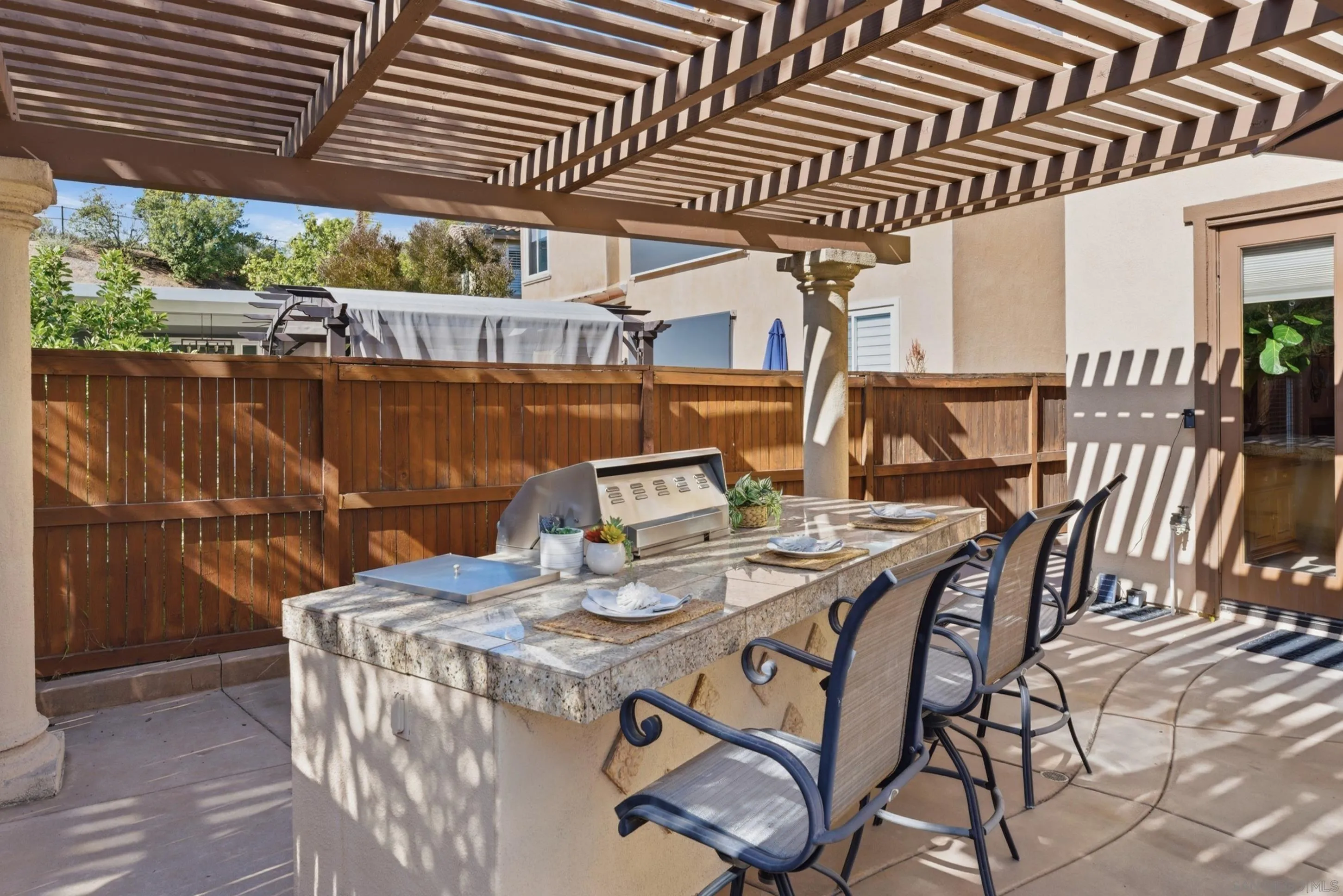 https://cdn.realtyfeed.com/cdn/127/260008006/d6b645471829cd1834672b7a138aa20d.webp