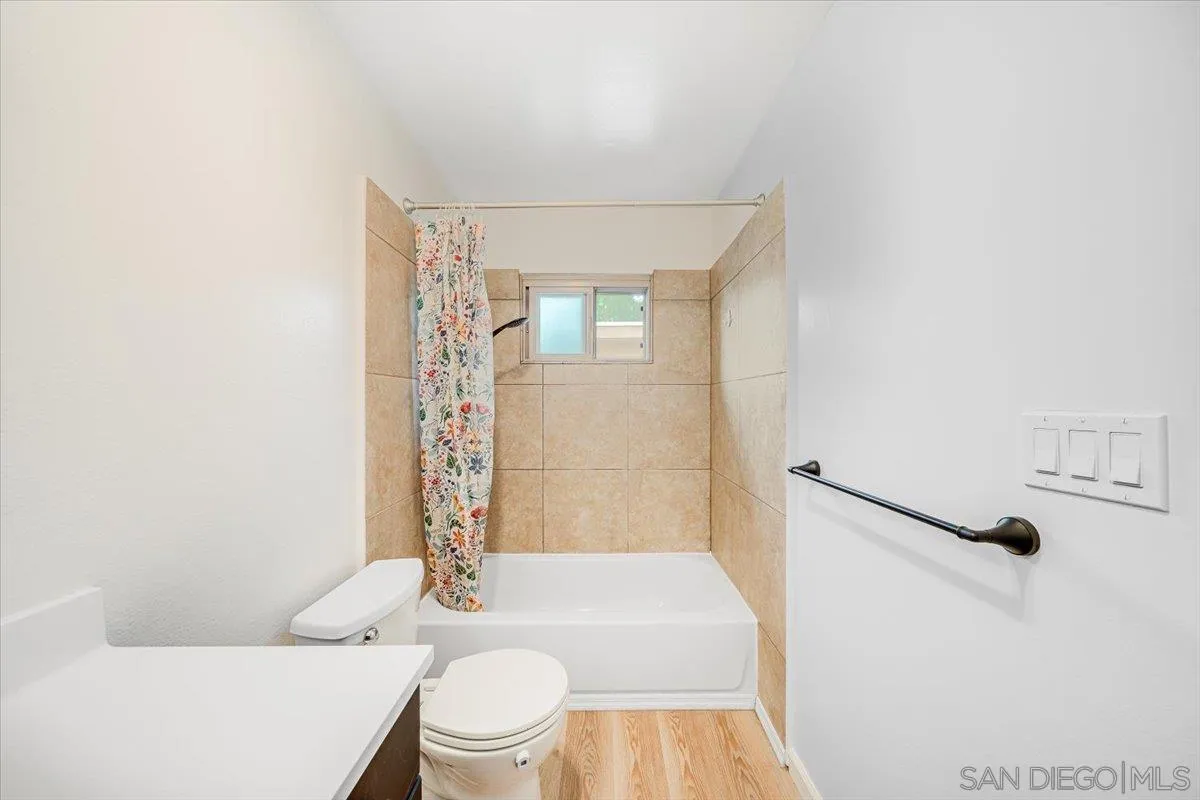 Photo #18: 260008011 Listing: Photo #18