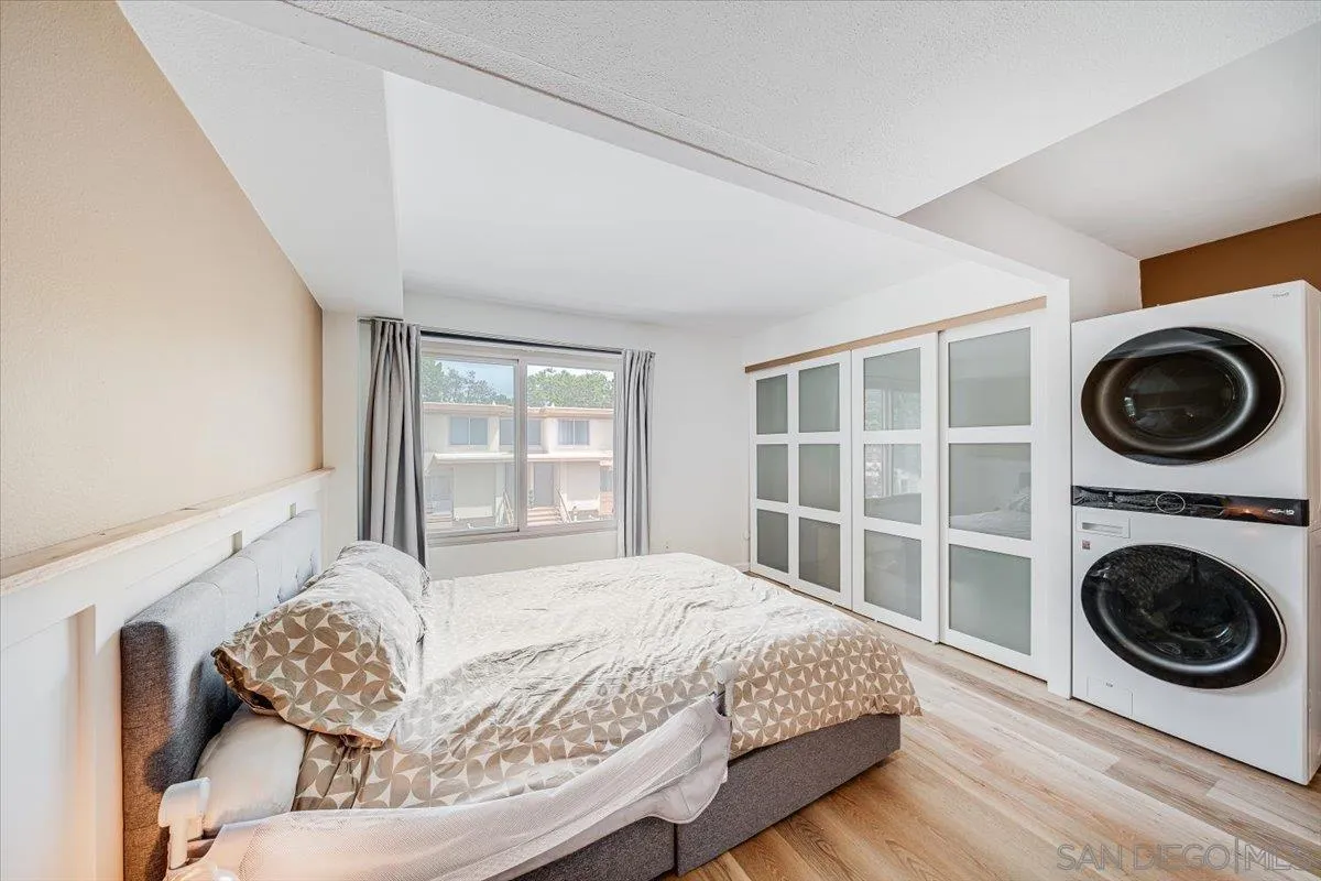 Photo #15: 260008011 Listing: Photo #15