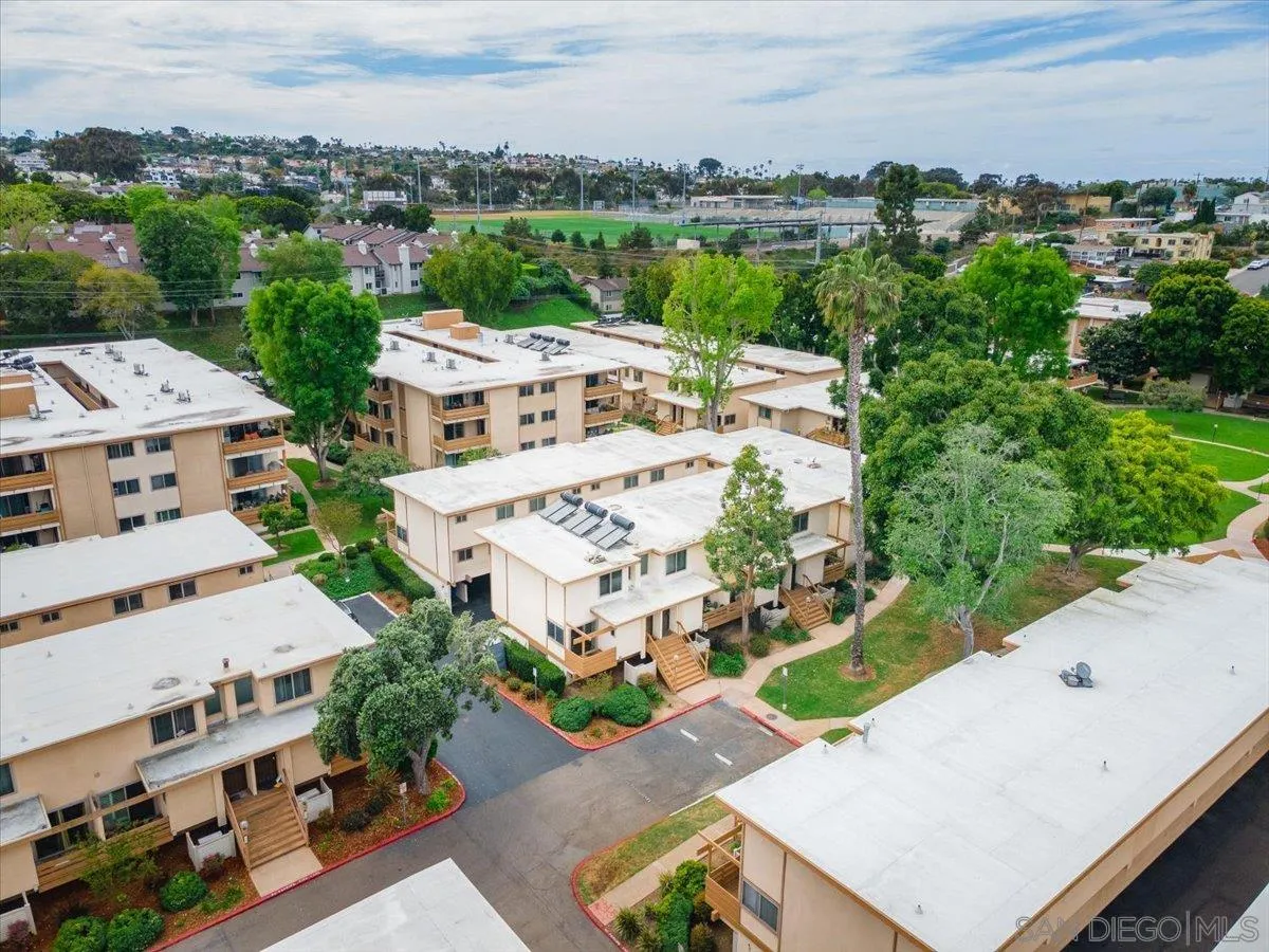 Photo #38: 260008011 Listing: Photo #38