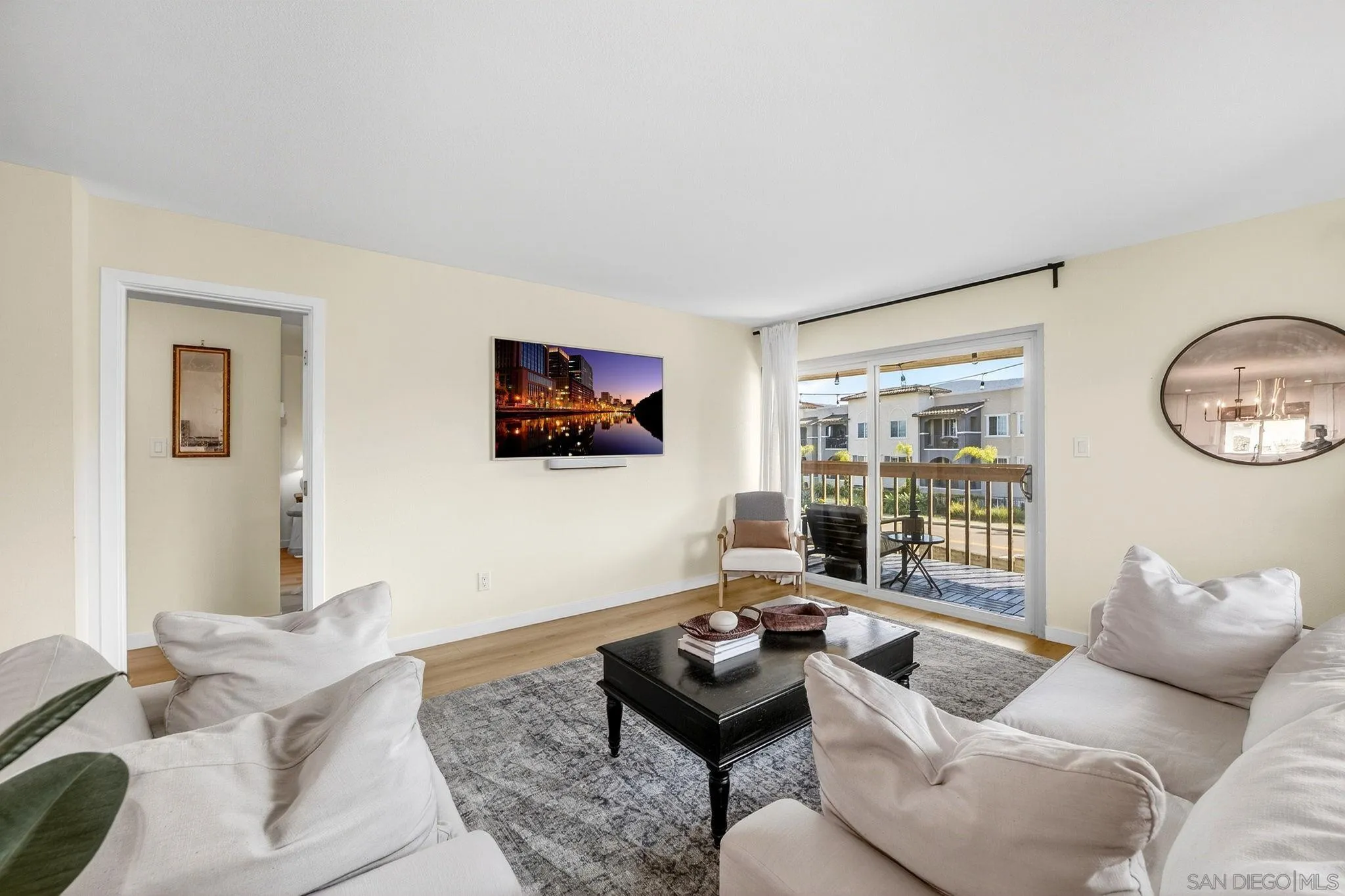 Photo #11: 260008012 Listing: Photo #11