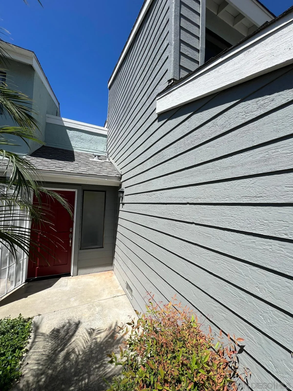 https://cdn.realtyfeed.com/cdn/127/260008015/293beecd004848966d24f9f33883f4b4.webp