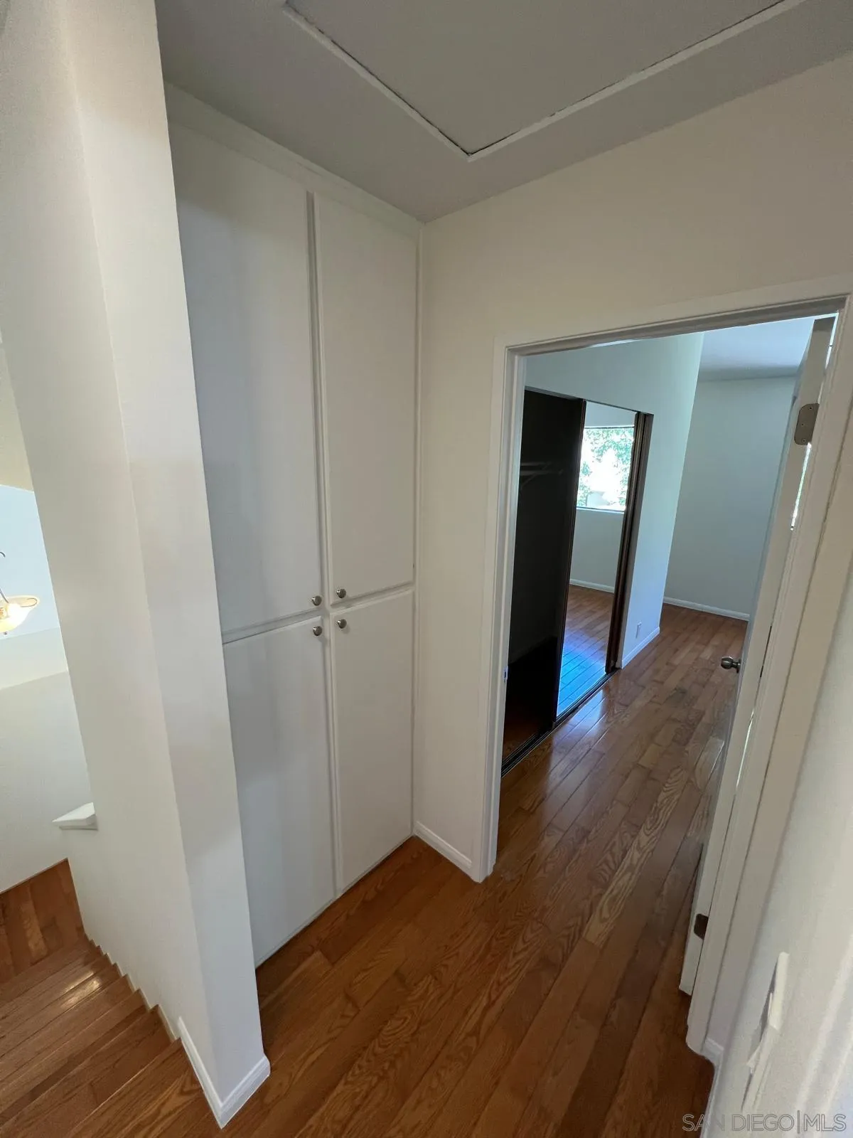 https://cdn.realtyfeed.com/cdn/127/260008015/4db4ba51905e4a1c73a59eb858816b14.webp