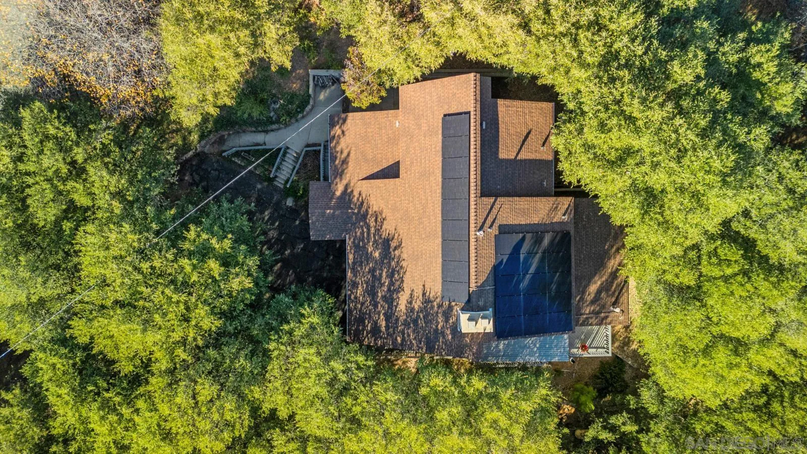 https://cdn.realtyfeed.com/cdn/127/260008020/c4993a65131dac6b53db95f26d216f98.webp