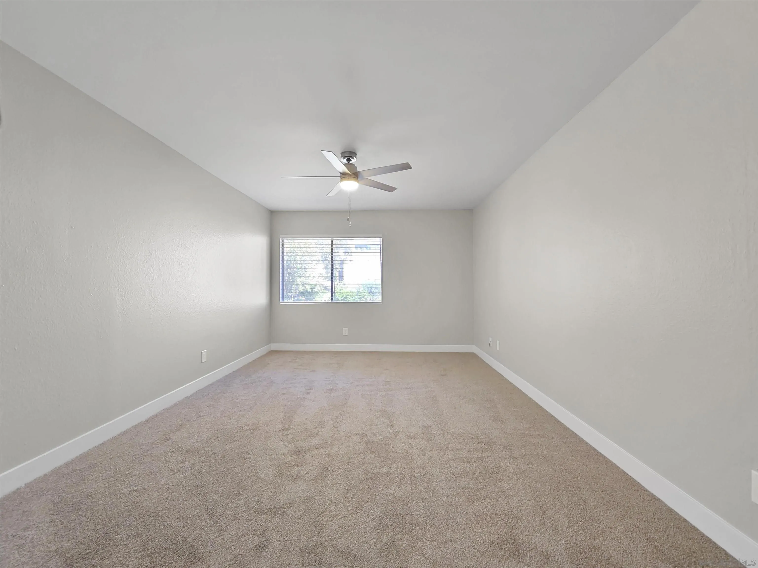 Photo #14: 260008023 Listing: Photo #14