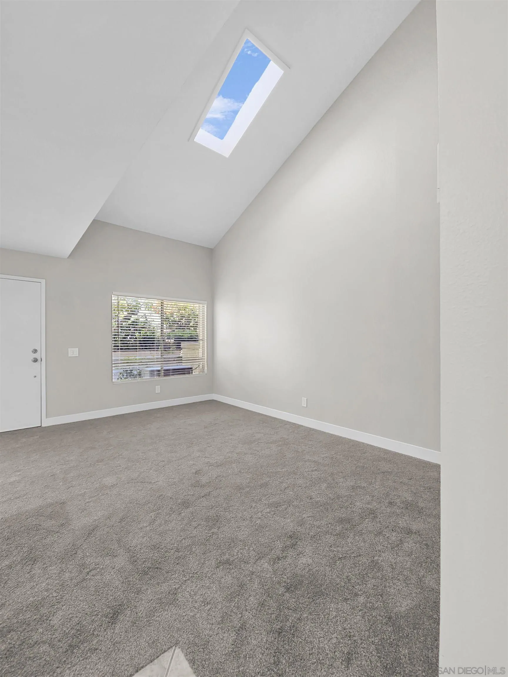 Photo #11: 260008023 Listing: Photo #11