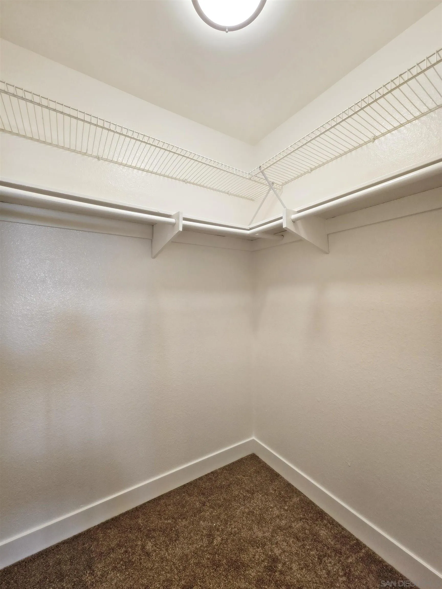 Photo #15: 260008023 Listing: Photo #15