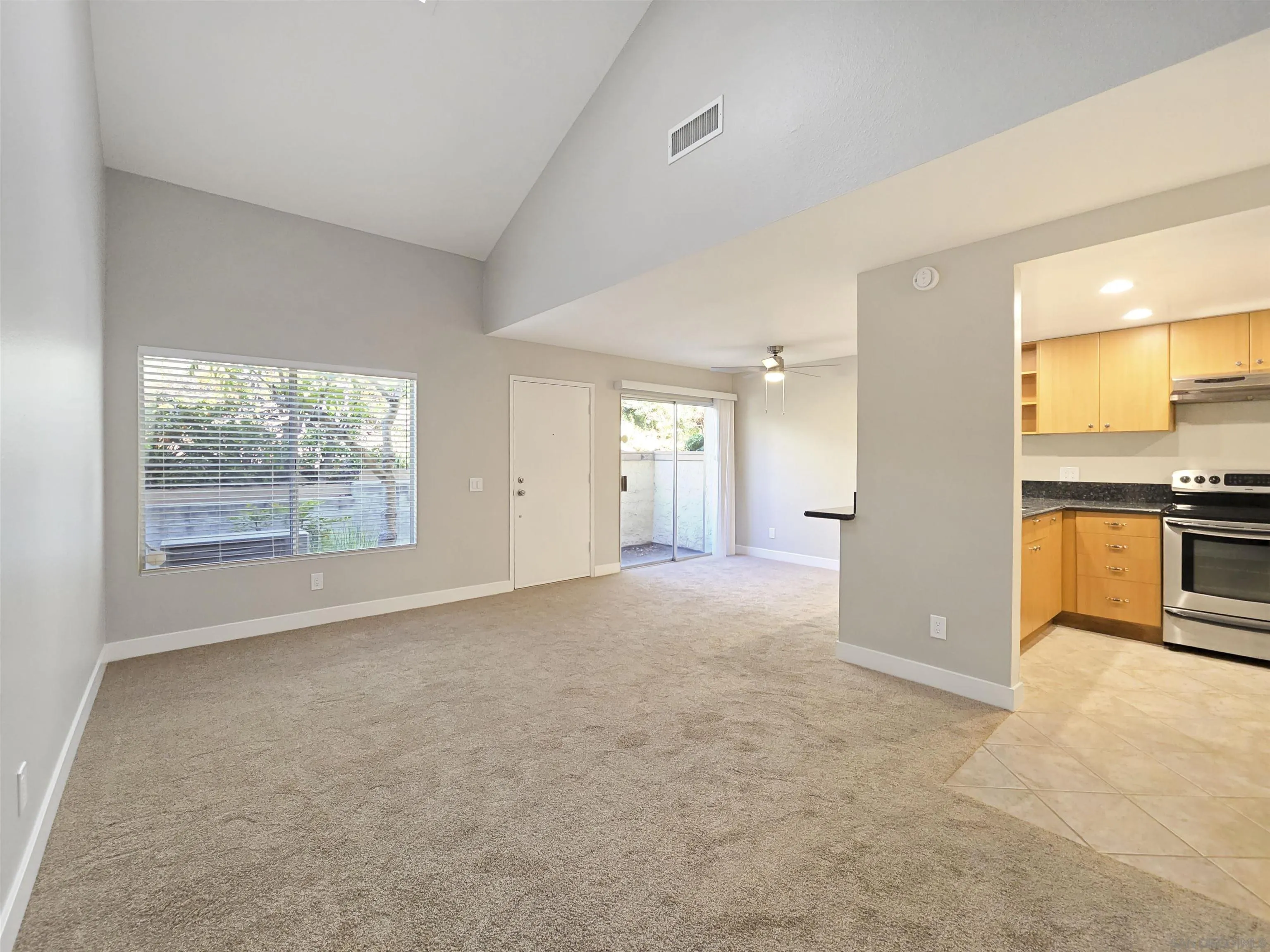 Photo #9: 260008023 Listing: Photo #9