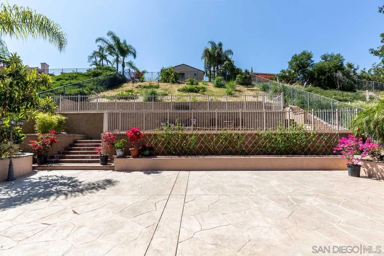 https://cdn.realtyfeed.com/cdn/127/260008025/5be819b5549c7798c3c41b0b5b29511d.webp
