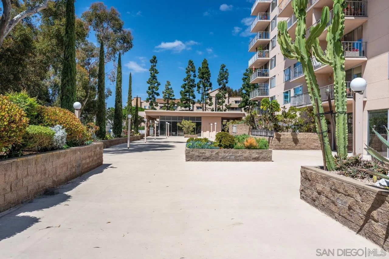 Photo #56: 260008032 Listing: Photo #56