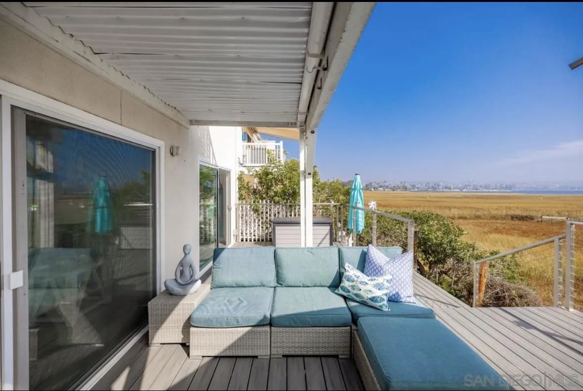 3999 Crown Point Dr UNIT 29, San Diego, CA, 92109