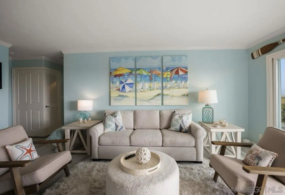 3999 Crown Point Dr UNIT 29, San Diego, CA, 92109