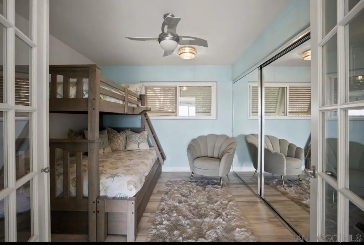 3999 Crown Point Dr UNIT 29, San Diego, CA, 92109