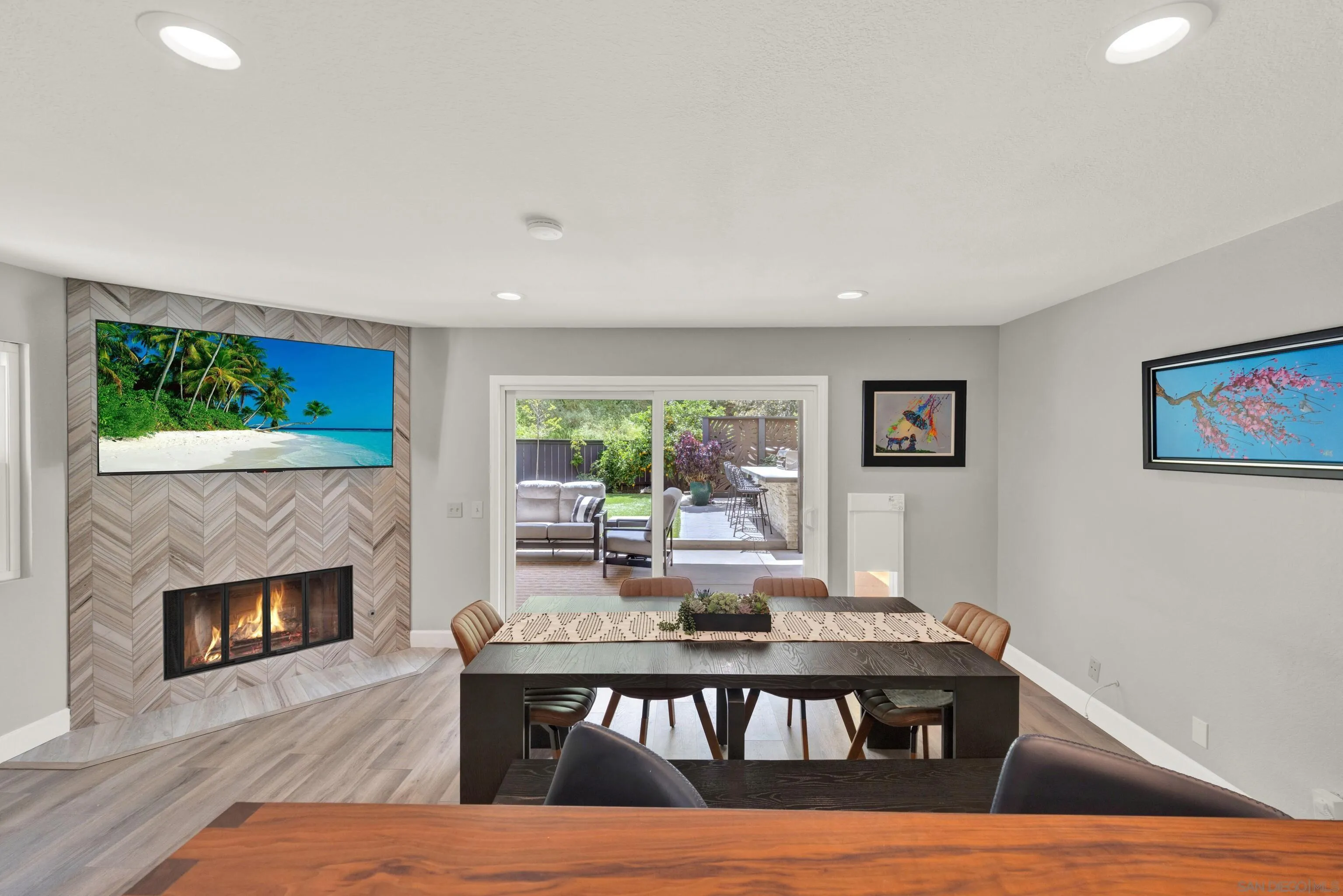 https://cdn.realtyfeed.com/cdn/127/260008040/03ed579d5ef91513937c22c1166d8799.webp