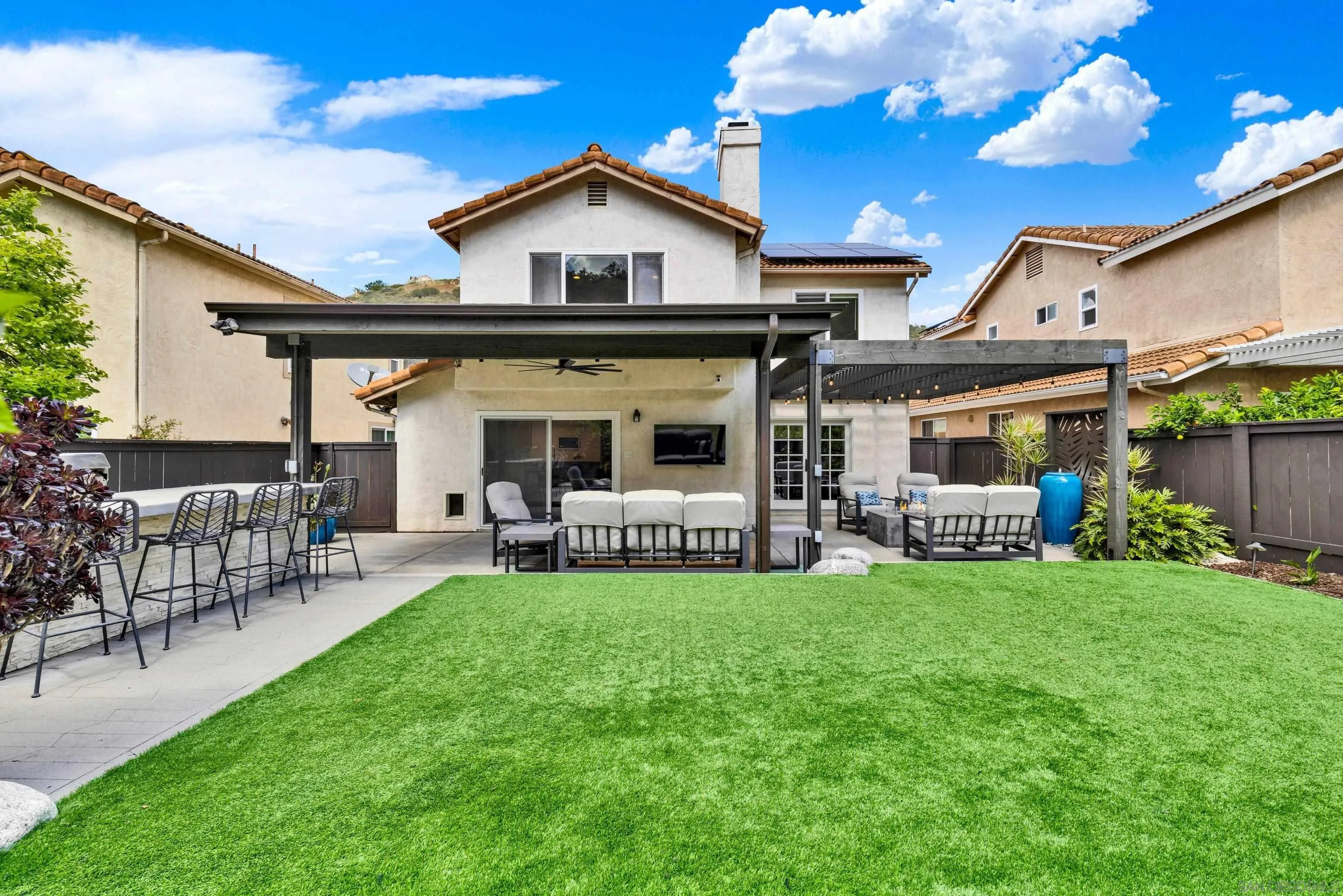 https://cdn.realtyfeed.com/cdn/127/260008040/450f32079fbe7d3957bf2423e626720a.webp