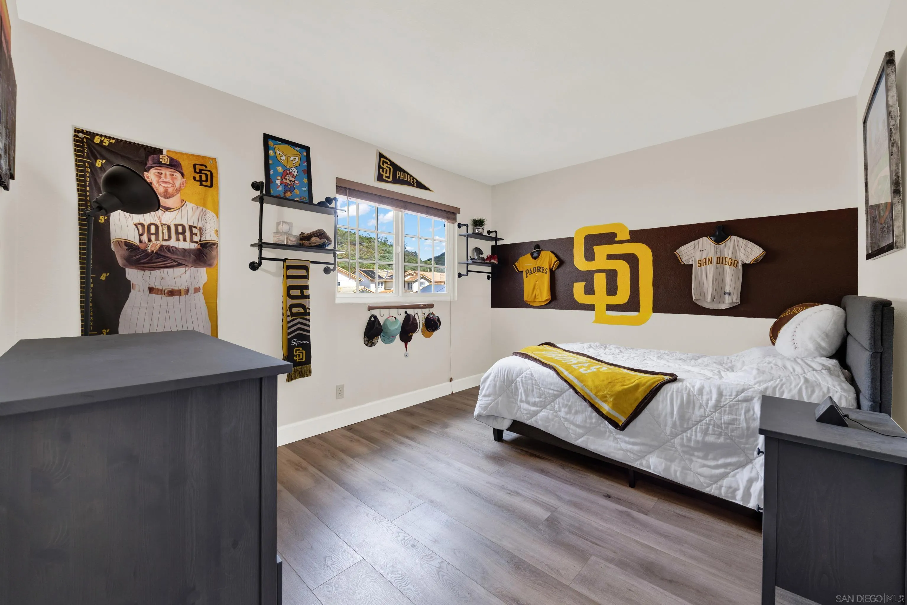 https://cdn.realtyfeed.com/cdn/127/260008040/62a727d8a69b39c79083c8f1040061be.webp
