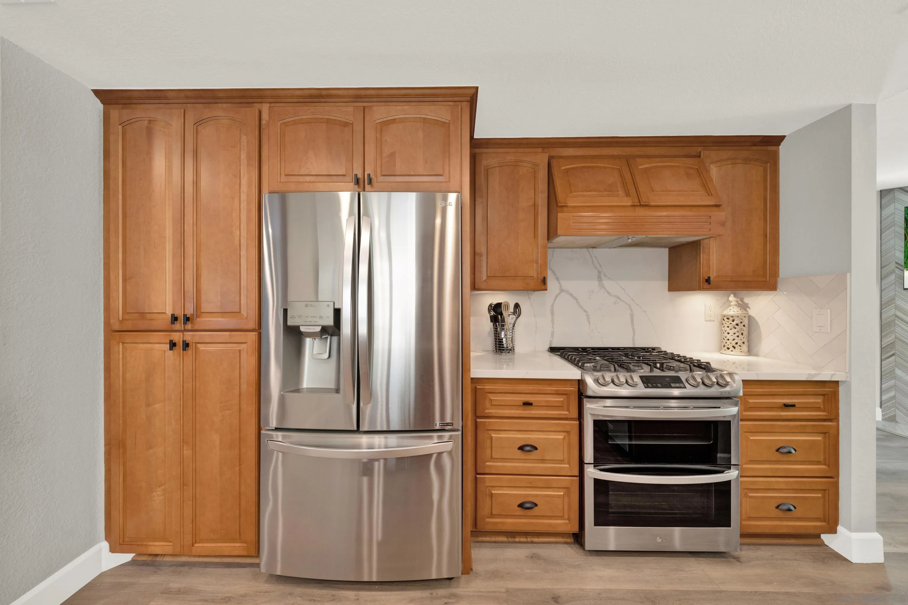 https://cdn.realtyfeed.com/cdn/127/260008040/f04cbc442394cd9600d393482671f749.webp