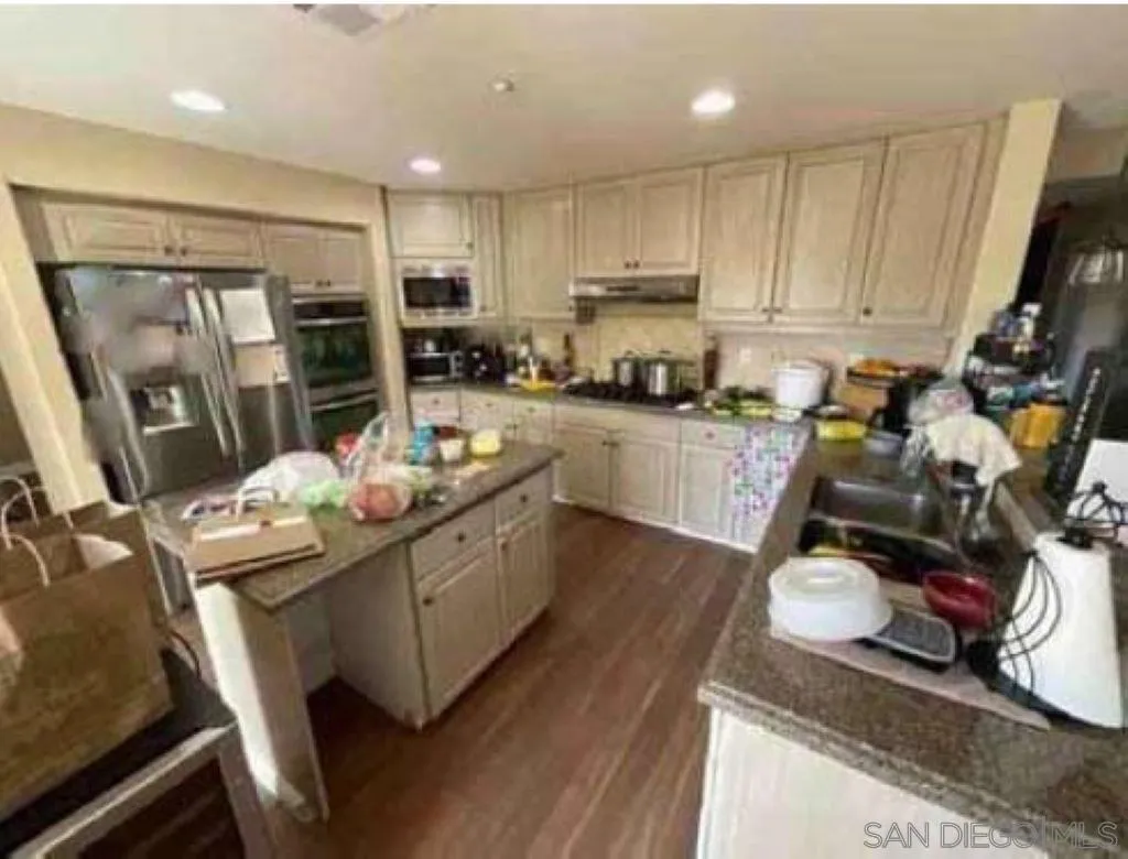 https://cdn.realtyfeed.com/cdn/127/260008042/5e25b7cd16eb21373e753f3652e7935e.webp