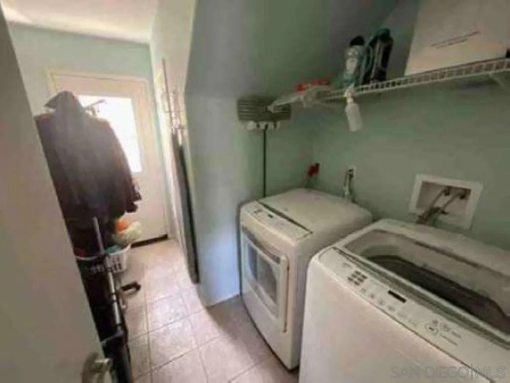 https://cdn.realtyfeed.com/cdn/127/260008042/f6bc2a0be467bcd2a9b8d331470212db.webp