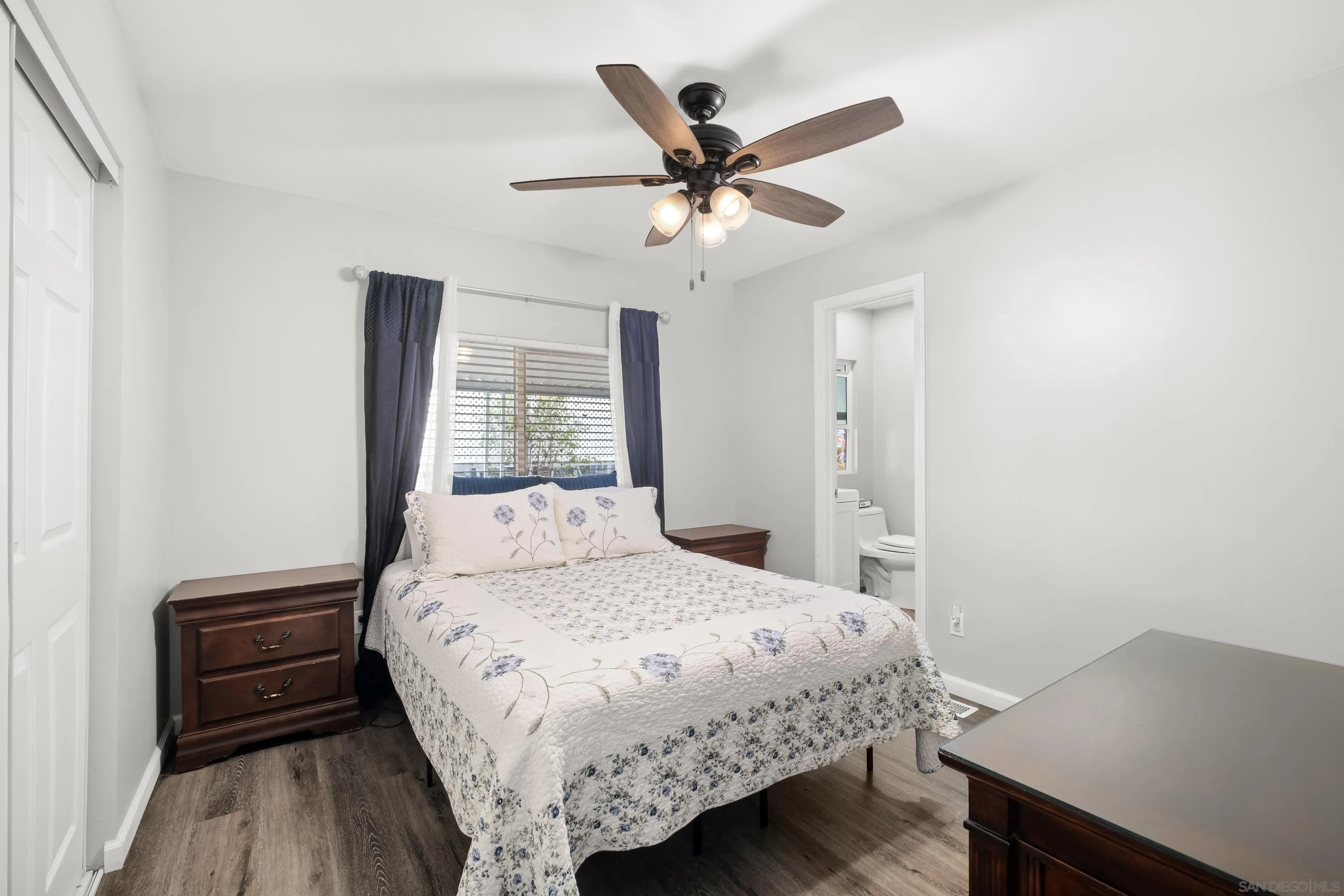 https://cdn.realtyfeed.com/cdn/127/260008043/3080517d4211d827402fd87a86612e54.webp