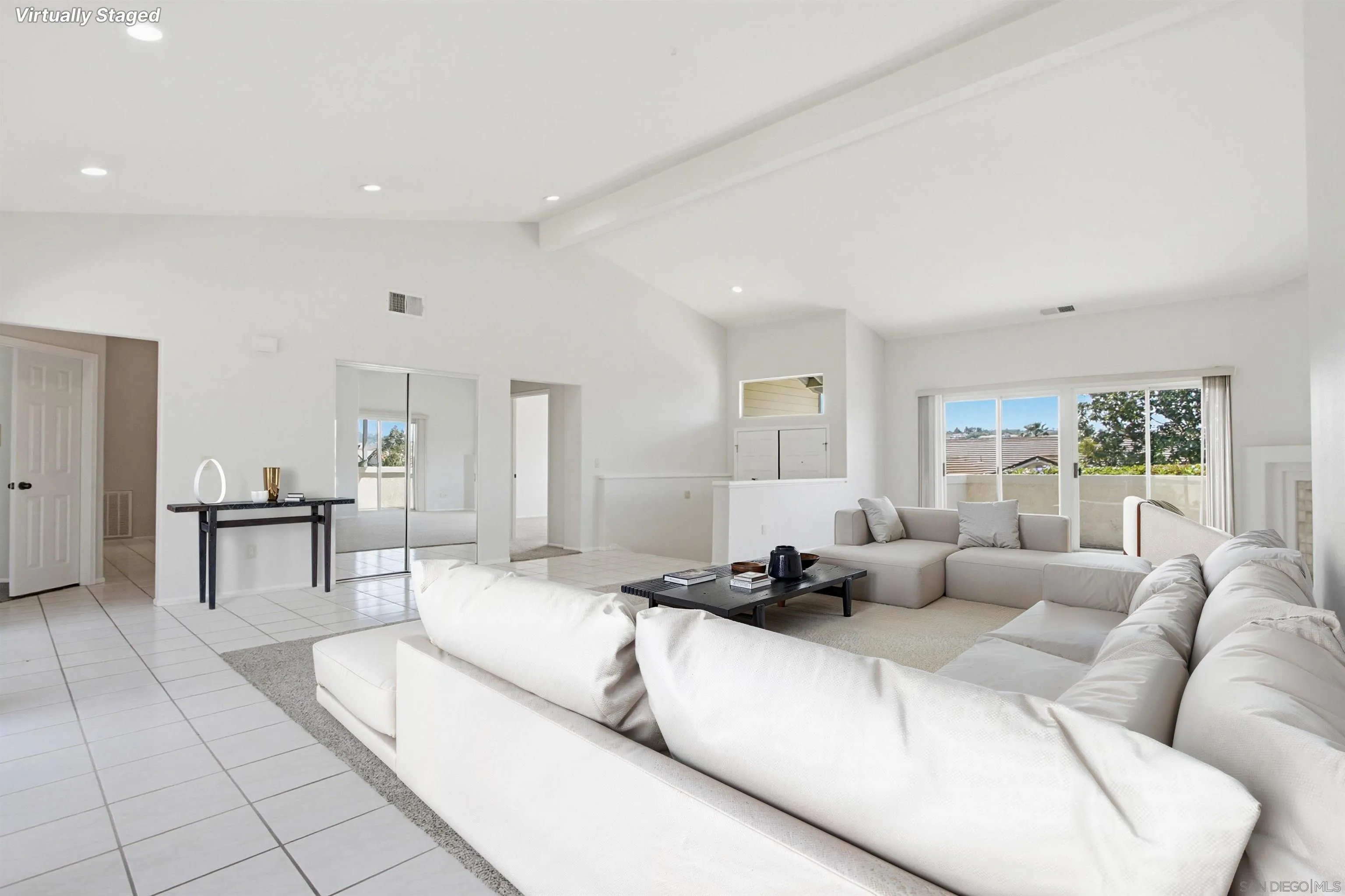 https://cdn.realtyfeed.com/cdn/127/260008044/4211a69d42a202e55a84eb705559792c.webp