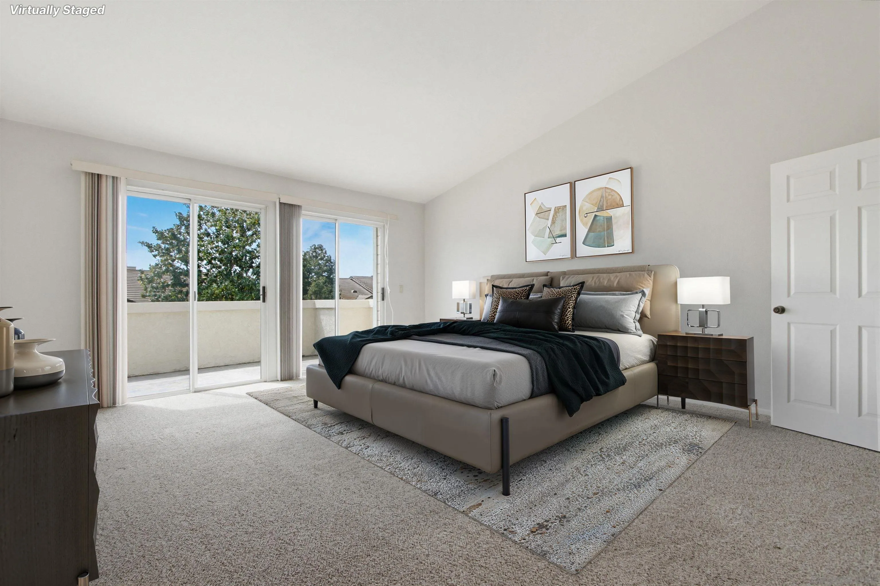 https://cdn.realtyfeed.com/cdn/127/260008044/f772d89f52f290f10234f2a4e126dd9c.webp