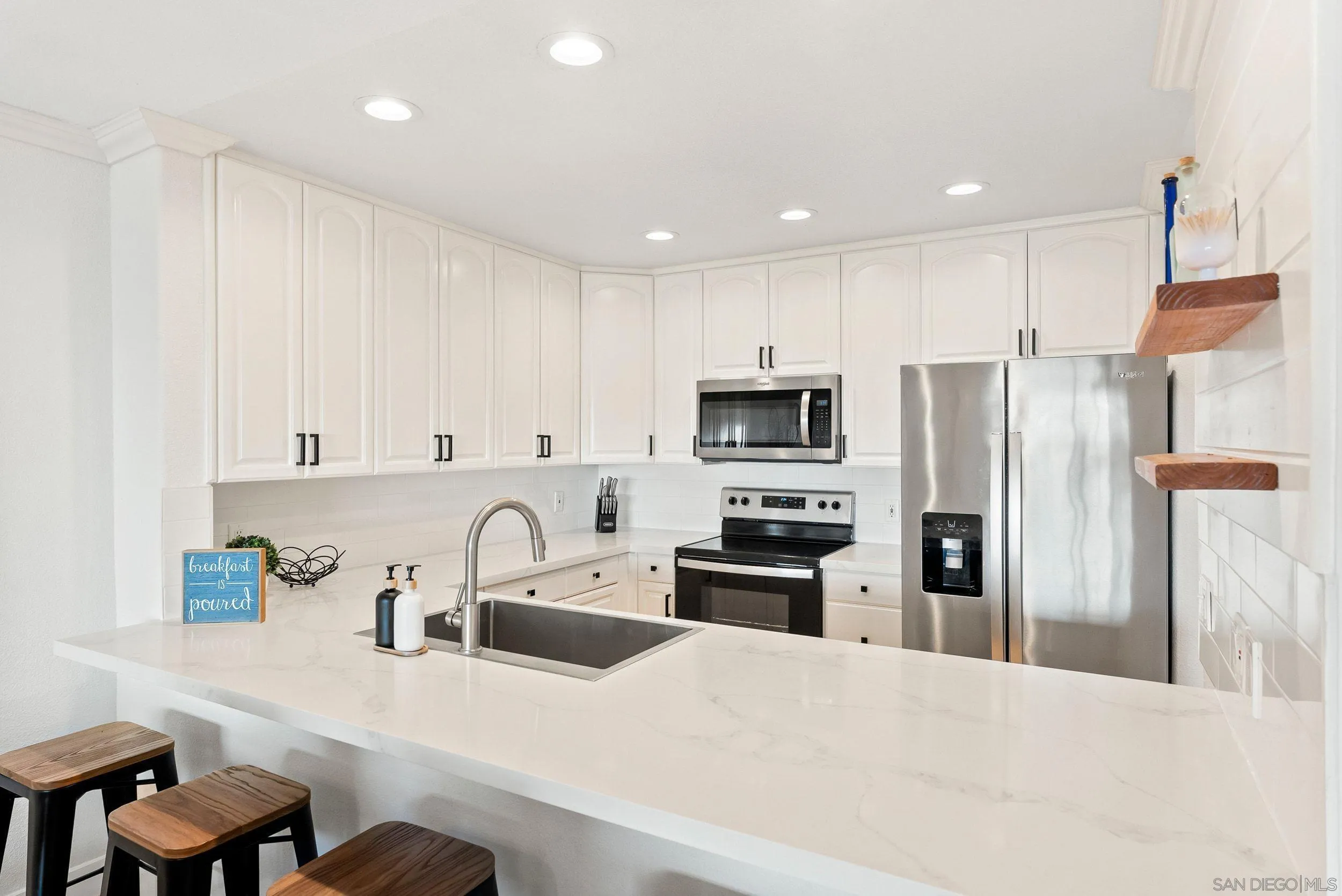 Photo #6: 260008045 Listing: Photo #6