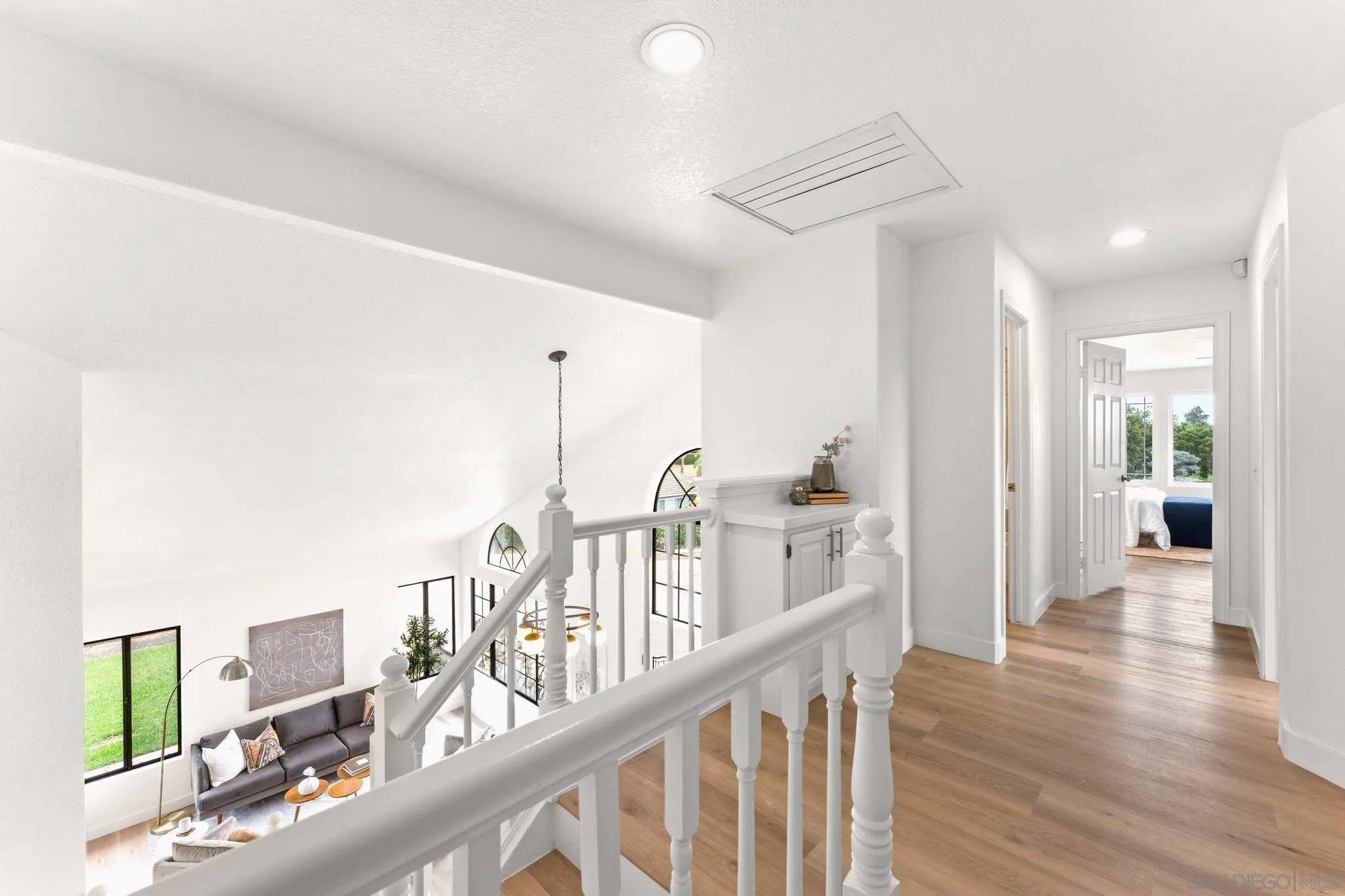 https://cdn.realtyfeed.com/cdn/127/260008046/7db9074028c62cb80288c8c0f113528e.webp