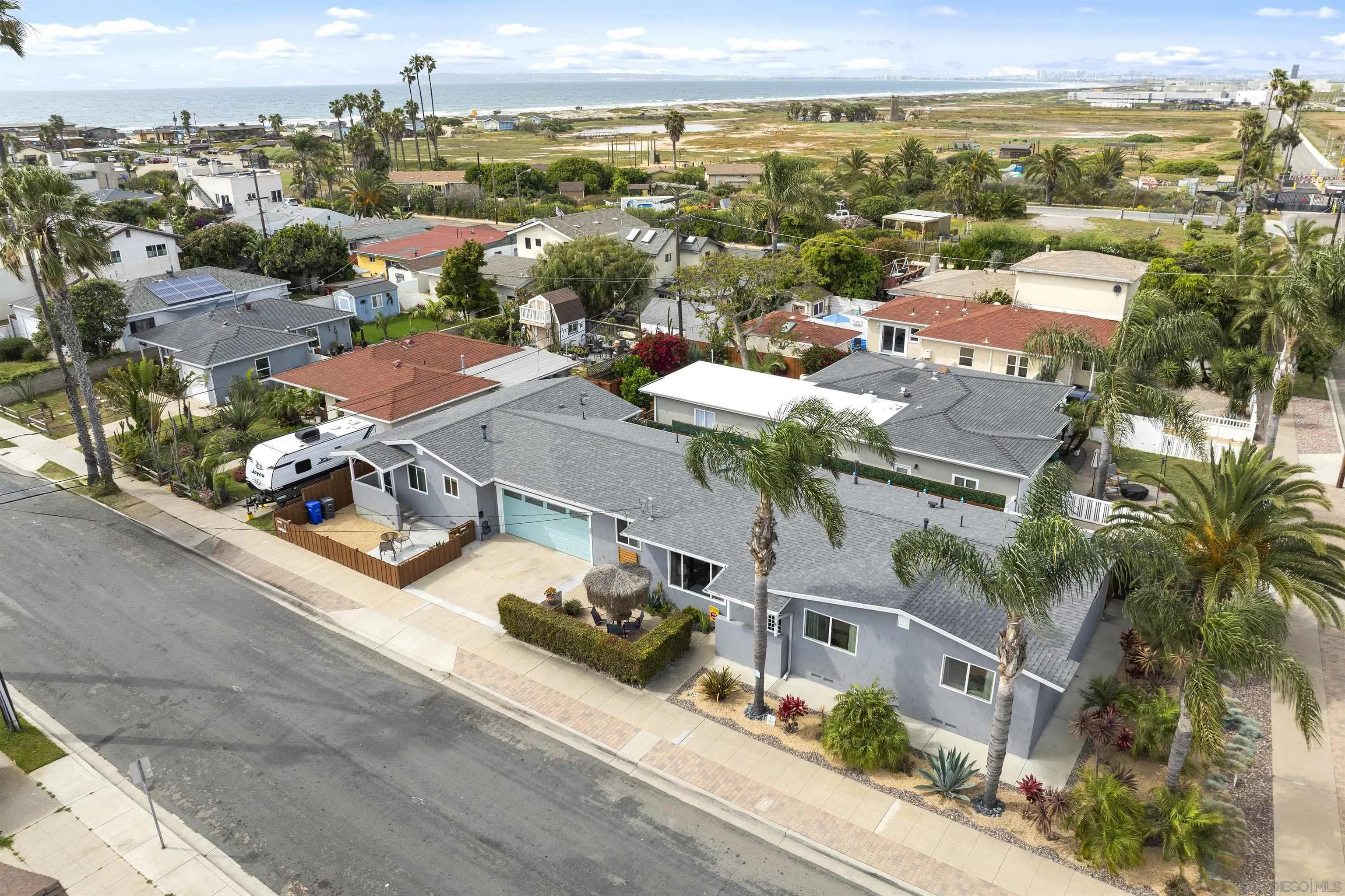 https://cdn.realtyfeed.com/cdn/127/260008048/34fd4cb749d8ce4b400233f3289d74f4.webp