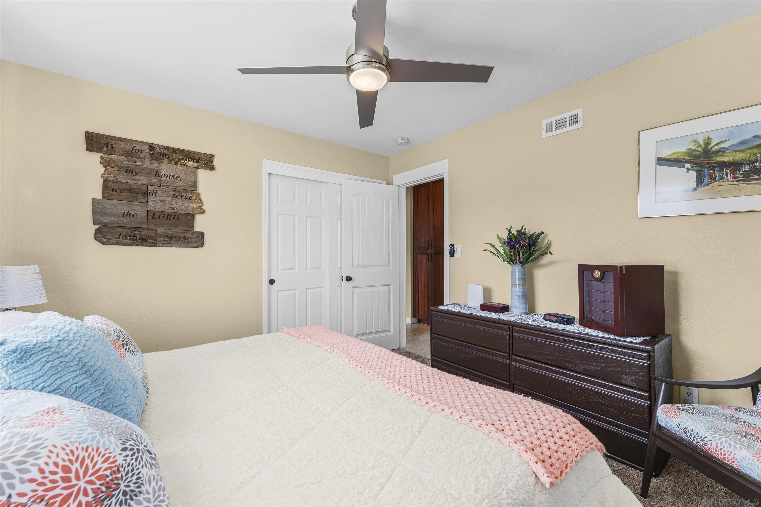 https://cdn.realtyfeed.com/cdn/127/260008048/564dad944e74e4d172cabafb3cb48475.webp