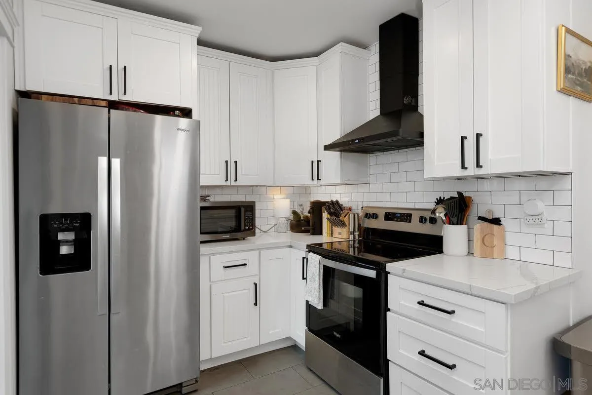 https://cdn.realtyfeed.com/cdn/127/260008049/313f2e7ba21739d56f77ad2e28d4d39e.webp