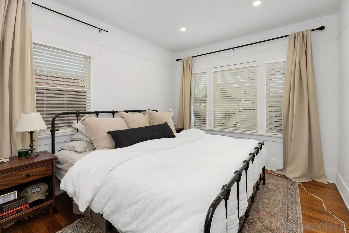 https://cdn.realtyfeed.com/cdn/127/260008049/73891cb83fedac1ee24ded1d30b7bda6.webp