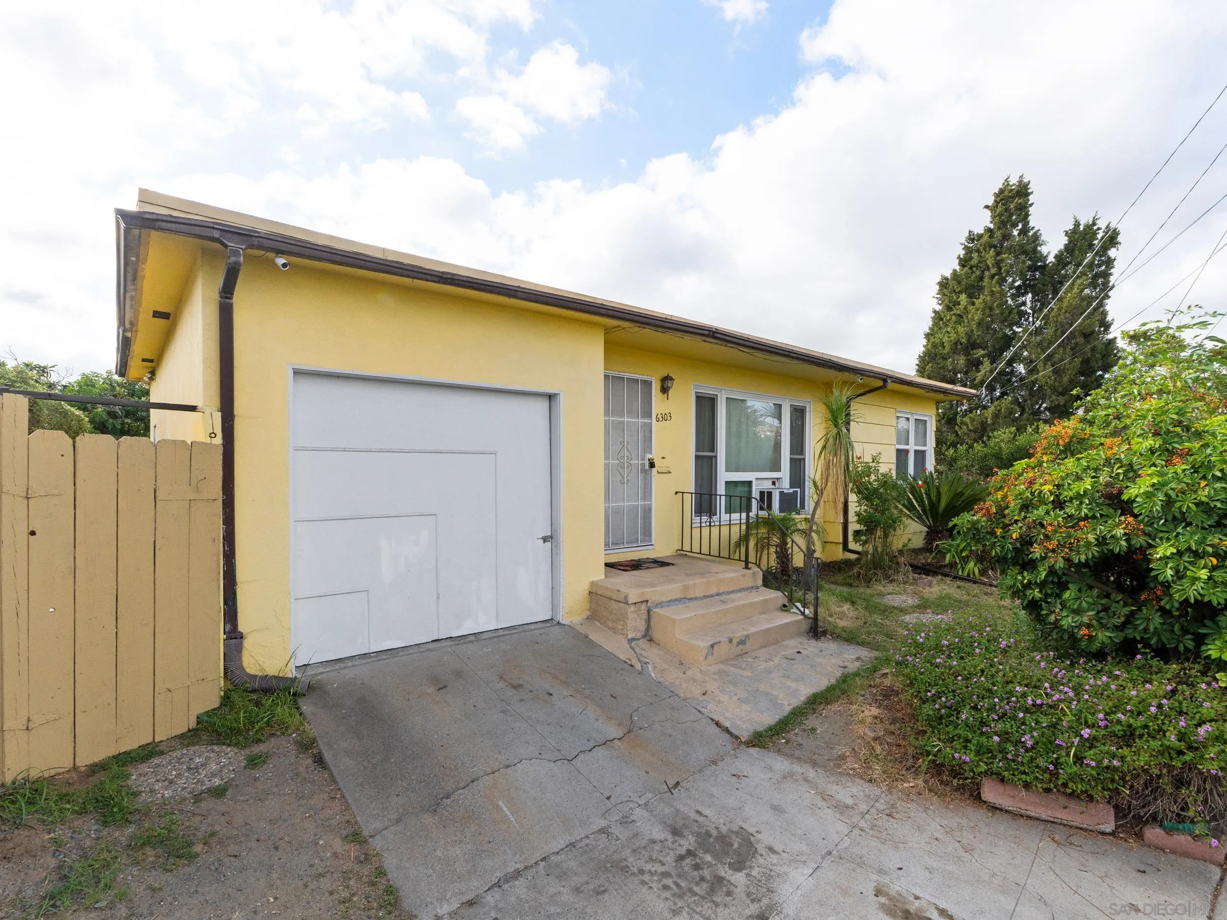https://cdn.realtyfeed.com/cdn/127/260008051/f5b97fe8943a6a74d22564a0610fa5a9.webp