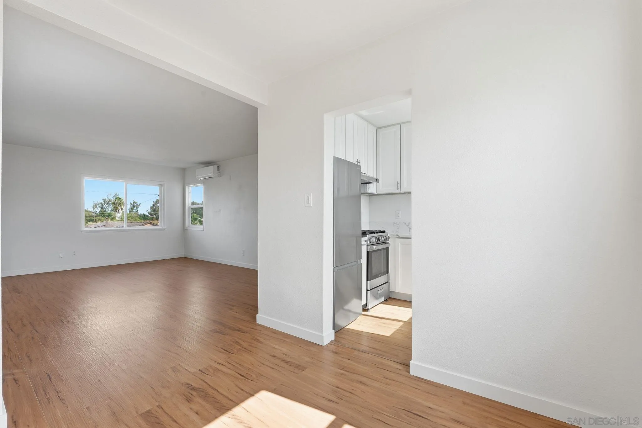 https://cdn.realtyfeed.com/cdn/127/260008057/6c507a7a1d393509a446210ecb01adea.webp