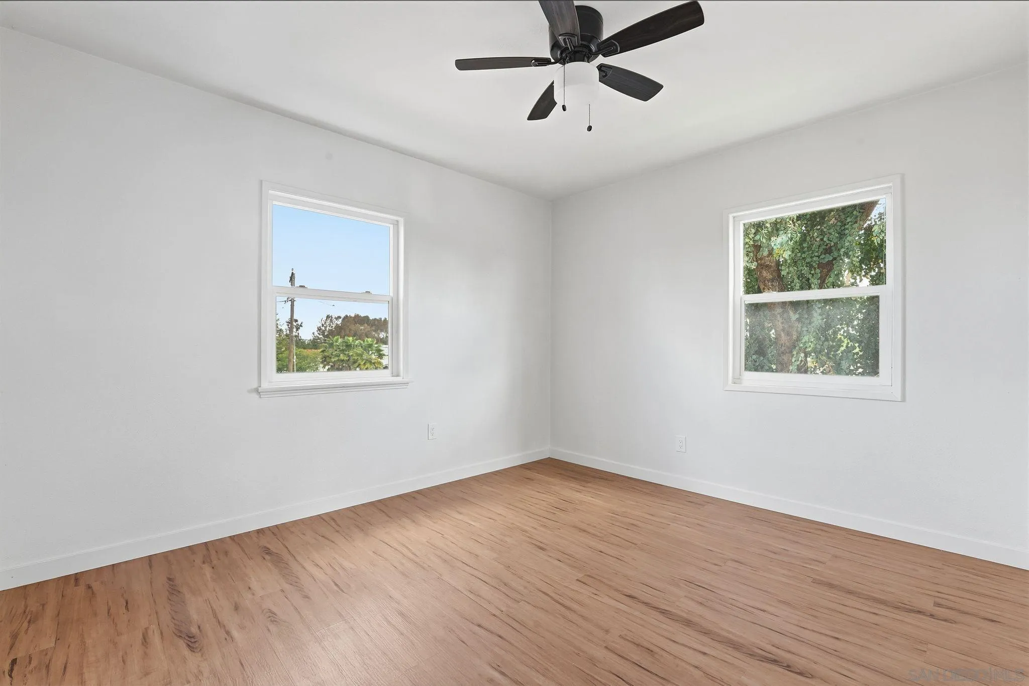 https://cdn.realtyfeed.com/cdn/127/260008057/88eabd3efc78c03a6135fa16a1a55f78.webp