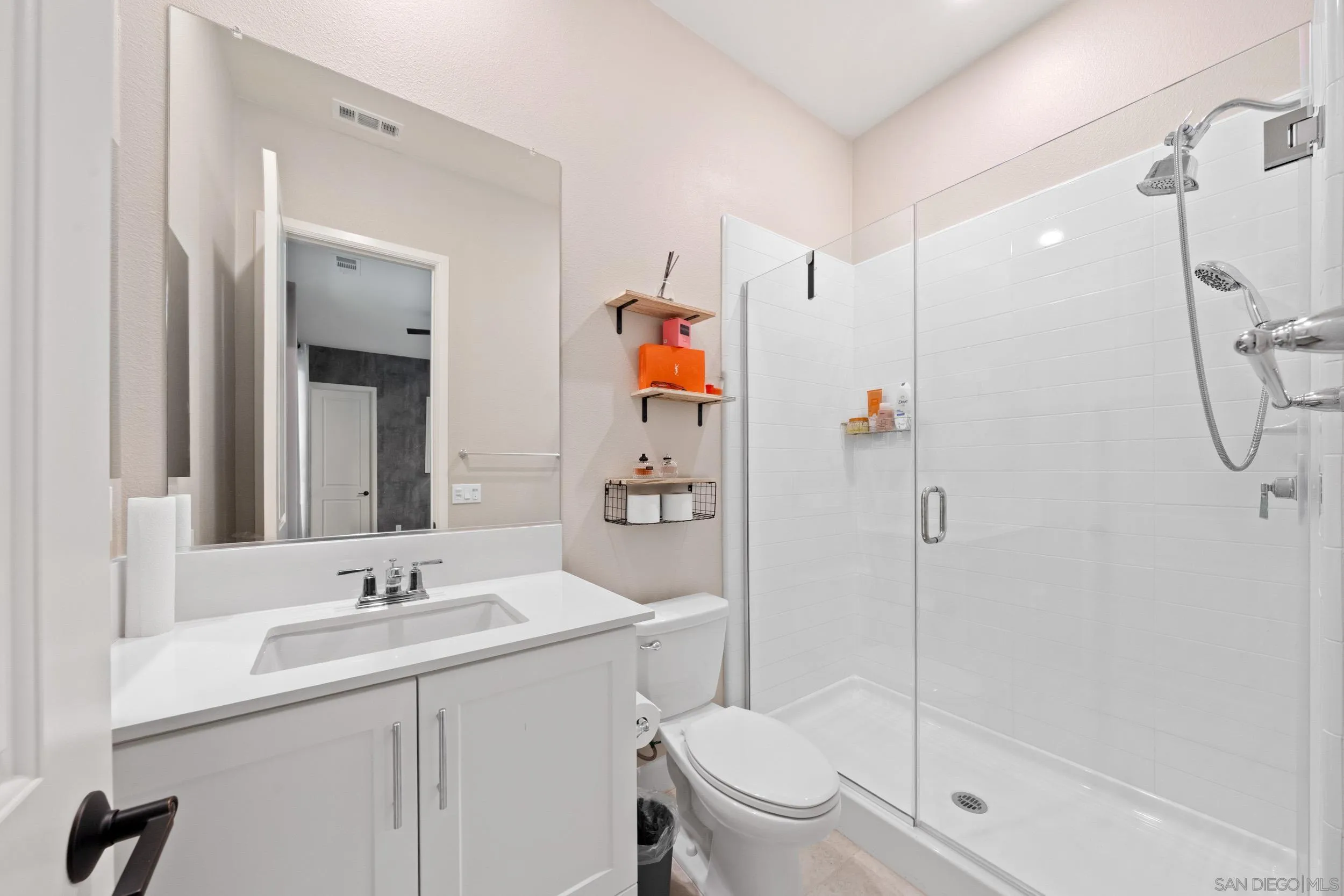 https://cdn.realtyfeed.com/cdn/127/260008059/2ae007c582571b50ea789e46d9266d4c.webp
