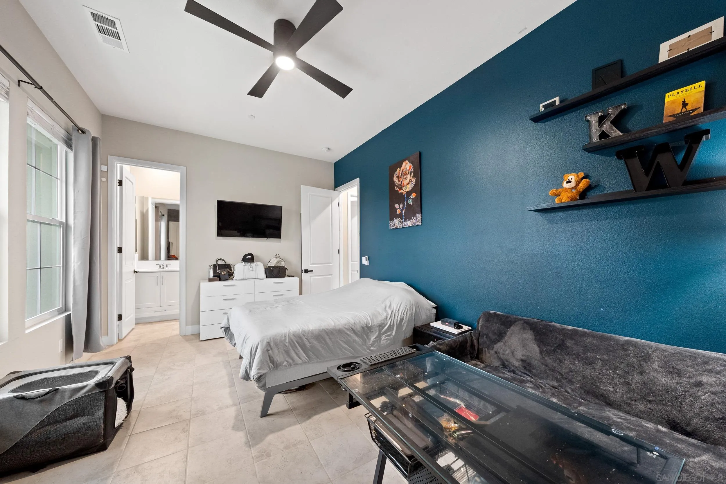 https://cdn.realtyfeed.com/cdn/127/260008059/e23e163df22a47e085da598864100be3.webp