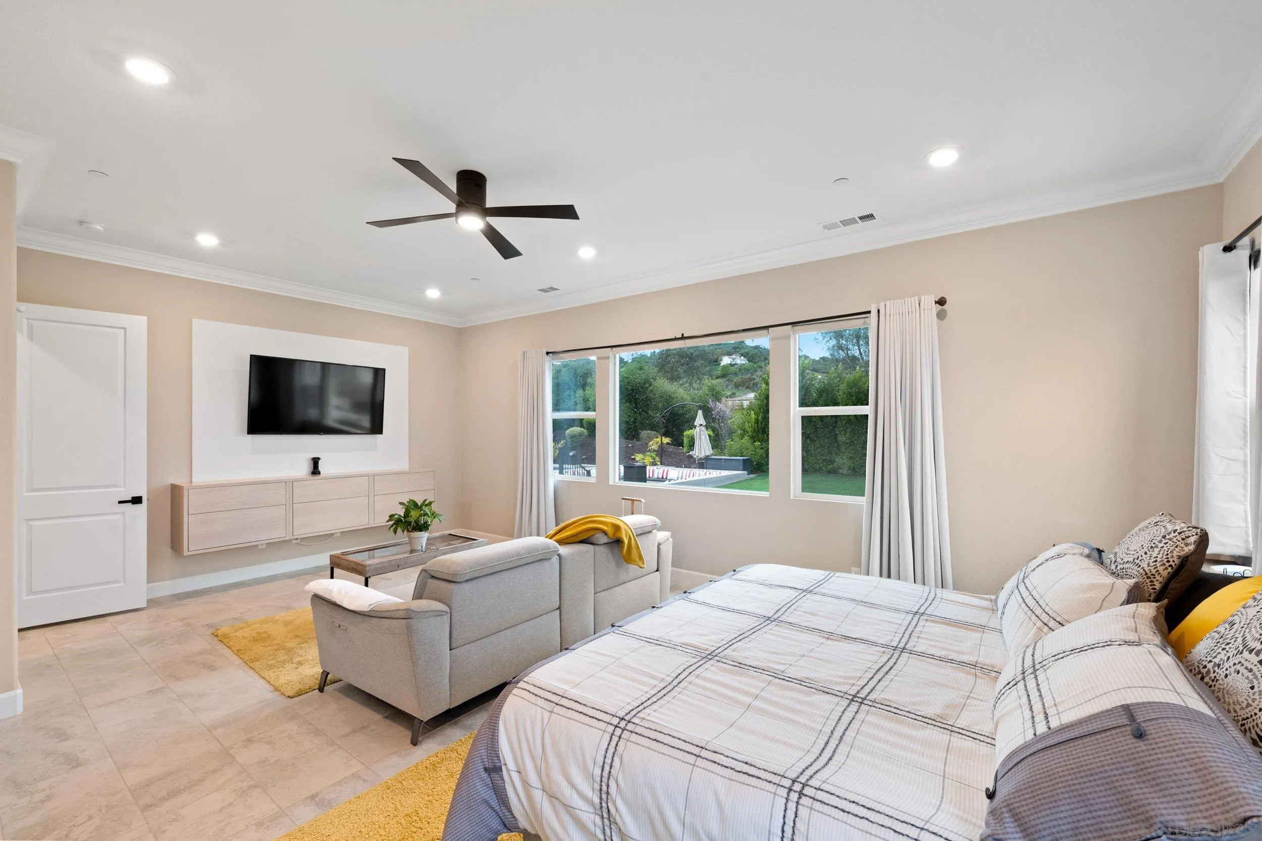 https://cdn.realtyfeed.com/cdn/127/260008059/e87881b1ff30f1a0aca7a229a8f0d25b.webp
