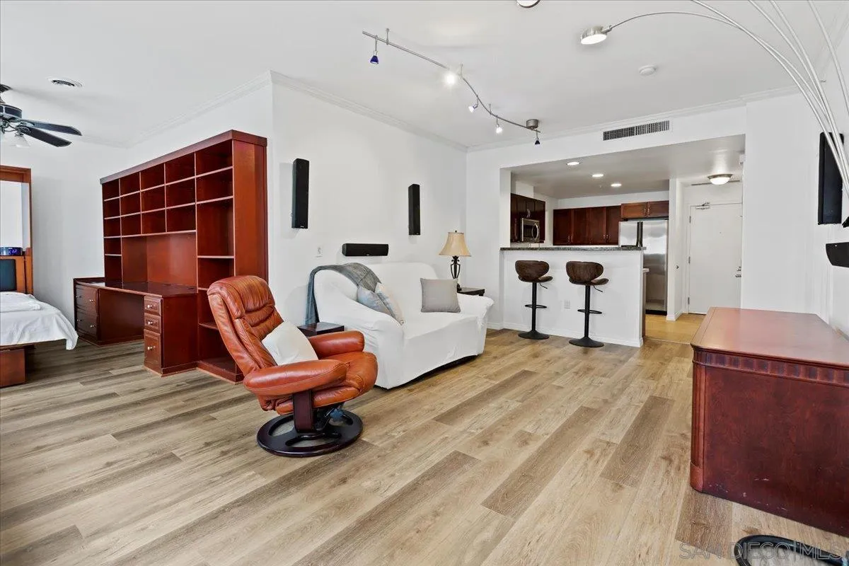 Photo #19: 260008060 Listing: Photo #19