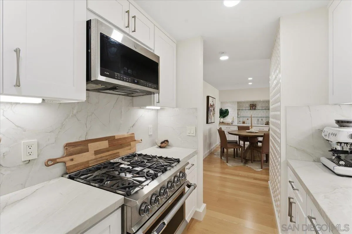 https://cdn.realtyfeed.com/cdn/127/260008066/483793c246e726eb31b2079f54035a6f.webp