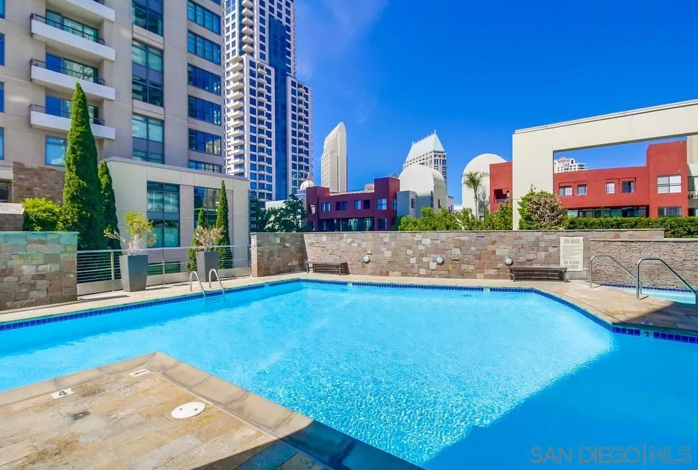 https://cdn.realtyfeed.com/cdn/127/260008066/6ca4f219244bf75b5a143364eaf6e461.webp