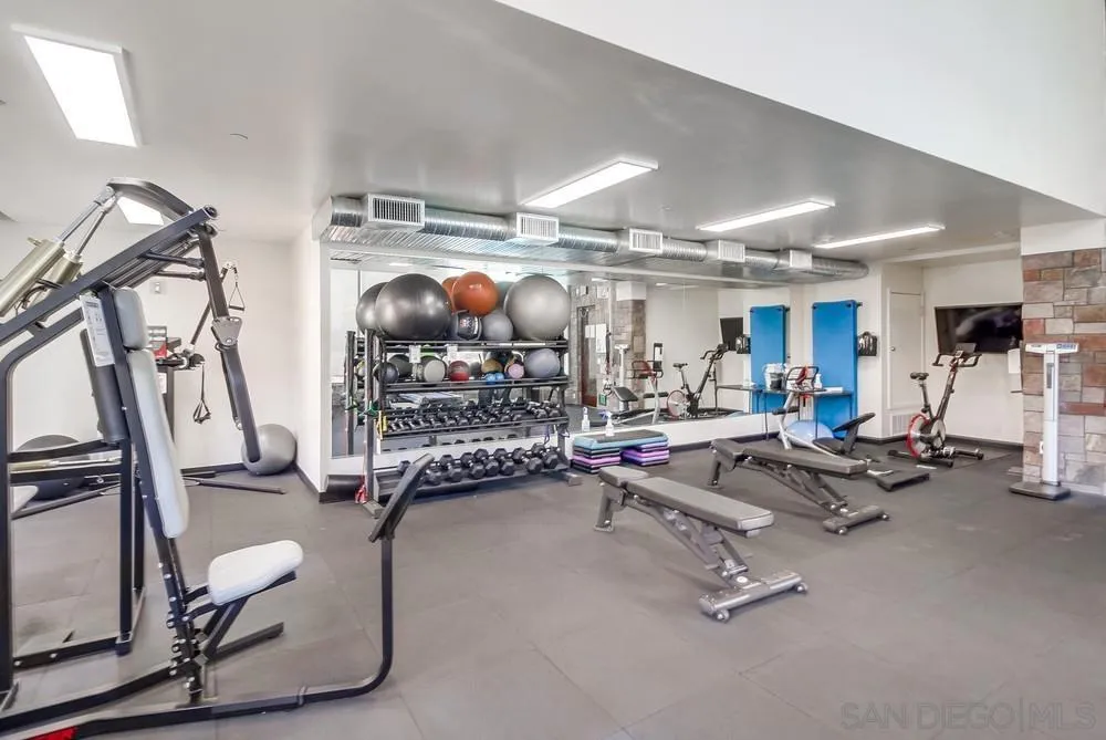 https://cdn.realtyfeed.com/cdn/127/260008066/9d33cf1866c896d80891593c69a860df.webp