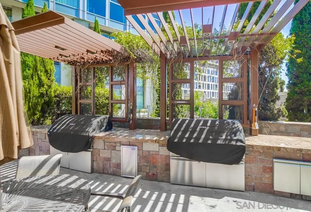 https://cdn.realtyfeed.com/cdn/127/260008066/9ffa4568f0df54eb7a0f1e86eb23c978.webp