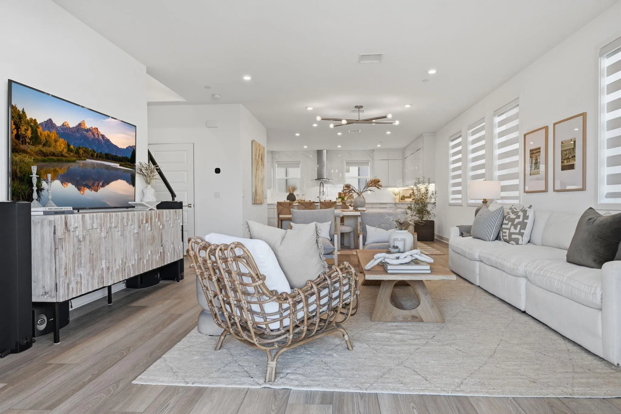 Photo #12: 260008068 Listing: Photo #12