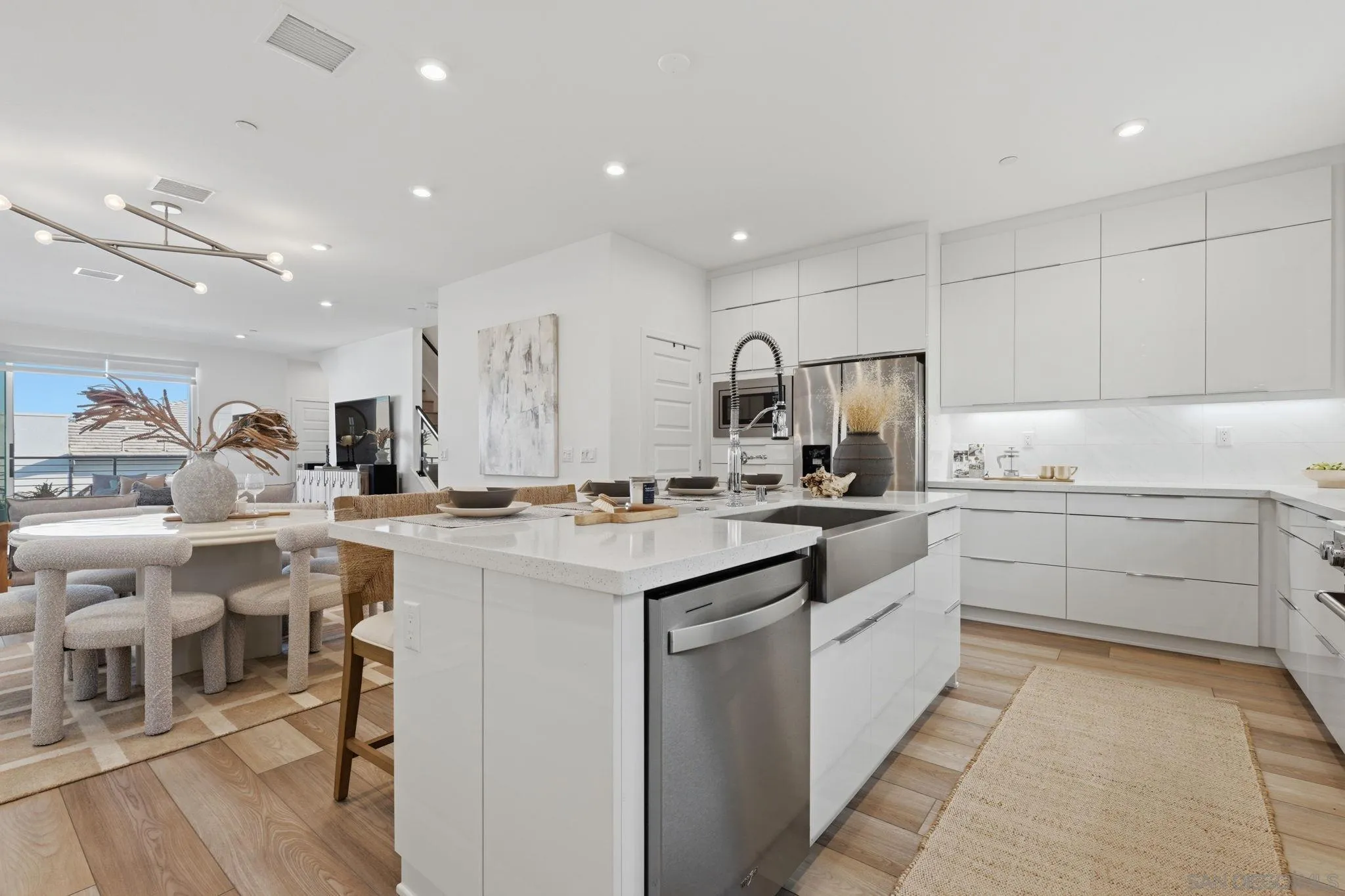 Photo #17: 260008068 Listing: Photo #17