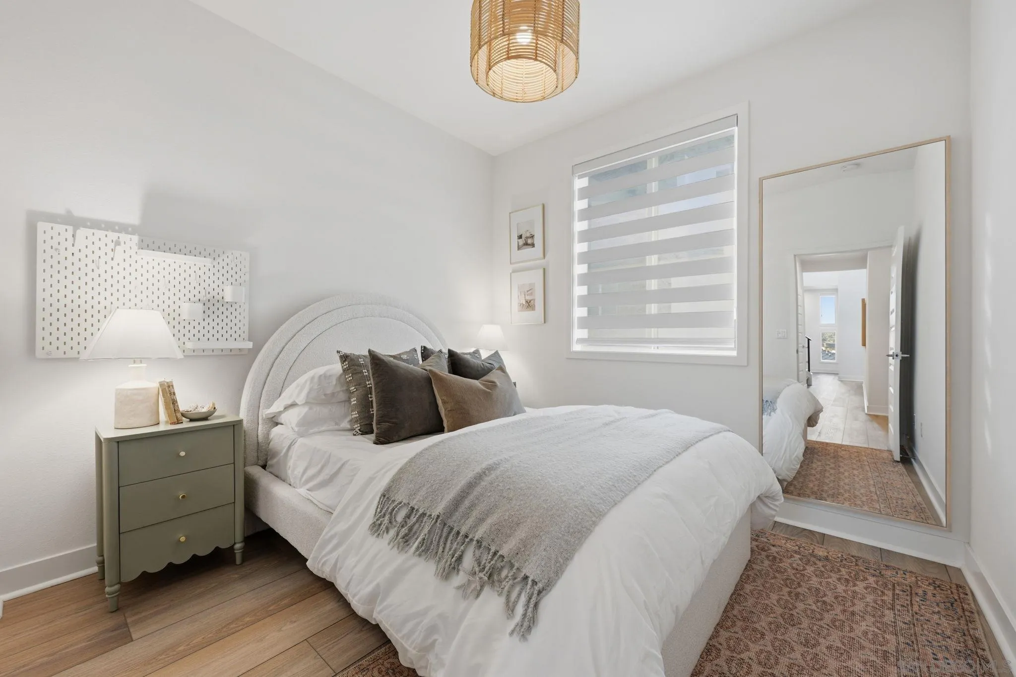 Photo #37: 260008068 Listing: Photo #37