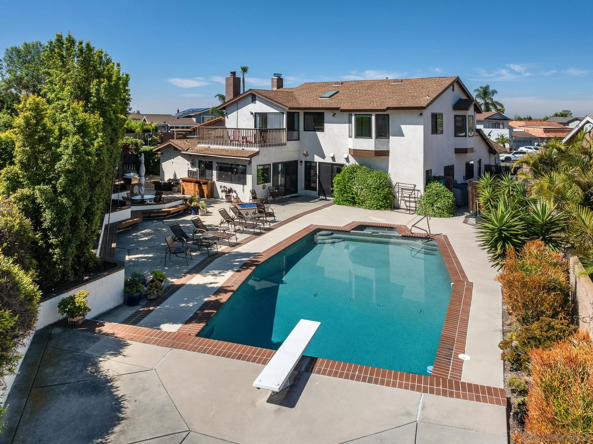 https://cdn.realtyfeed.com/cdn/127/260008071/11b563b7799b66dcf567d9e379ee8513.webp