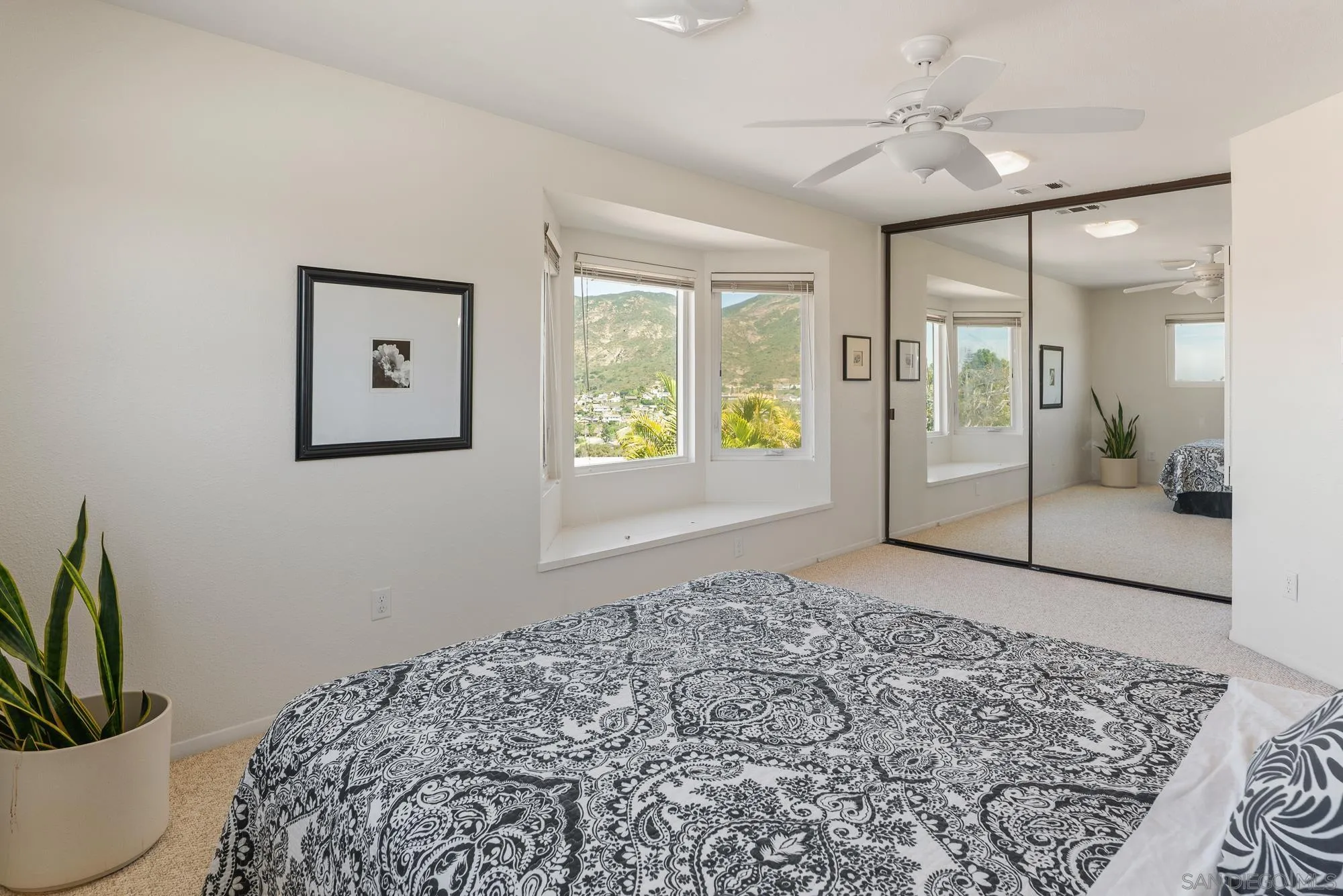 https://cdn.realtyfeed.com/cdn/127/260008071/3dde423b07043a4c145131f4c47e9a7a.webp