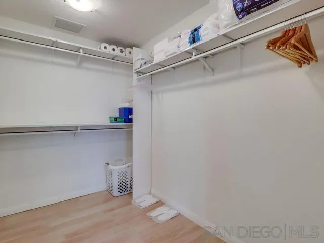 Photo #38: 260008076 Listing: Photo #38