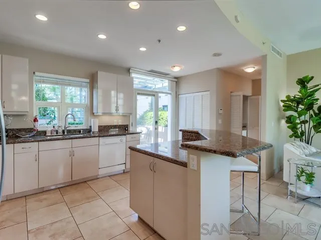 Photo #24: 260008076 Listing: Photo #24